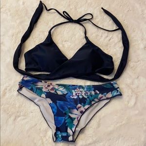 Dark Blue/Floral Bikini